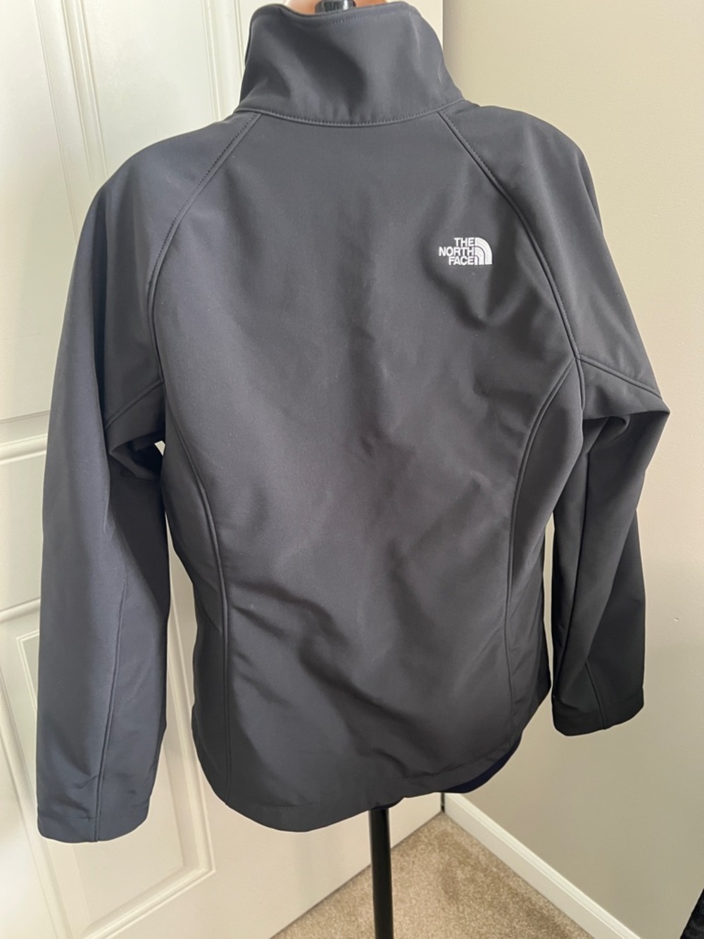 The North Face Black Ironton Jacket - TNF Black